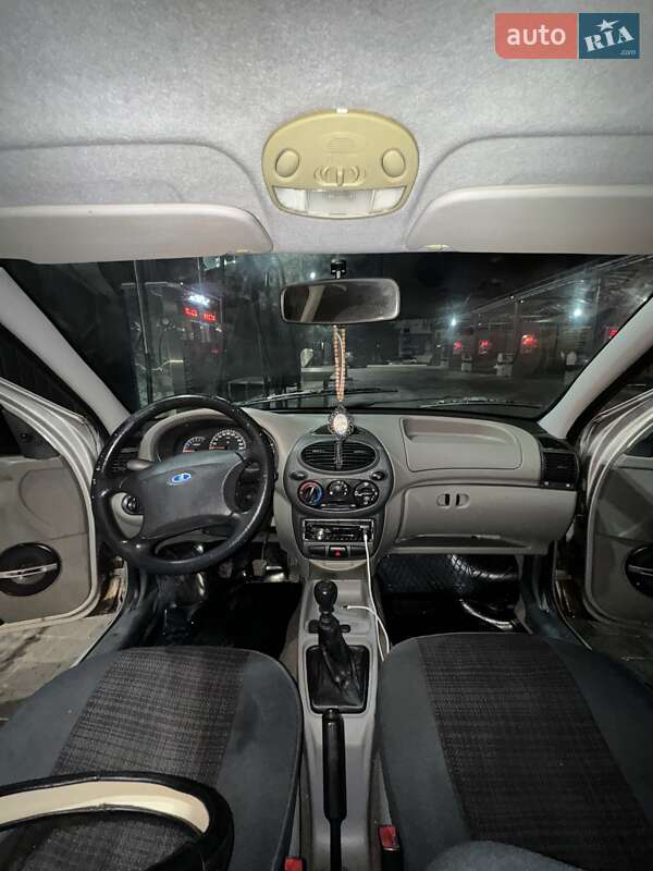 Седан ВАЗ / Lada 1118 Калина 2008 в Днепре