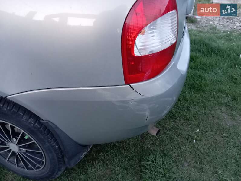 Седан ВАЗ / Lada 1118 Калина 2006 в Кицмани