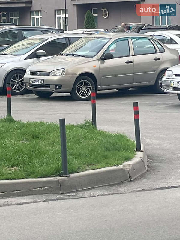 Седан ВАЗ / Lada 1118 Калина 2006 в Броварах фото 3 Седан ВАЗ / Lada 1118 Калина 2006 в Броварах