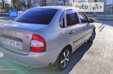 Седан ВАЗ / Lada 1118 Калина 2007 в Долині