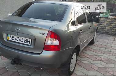 Седан ВАЗ / Lada 1118 Калина 2010 в Тульчине