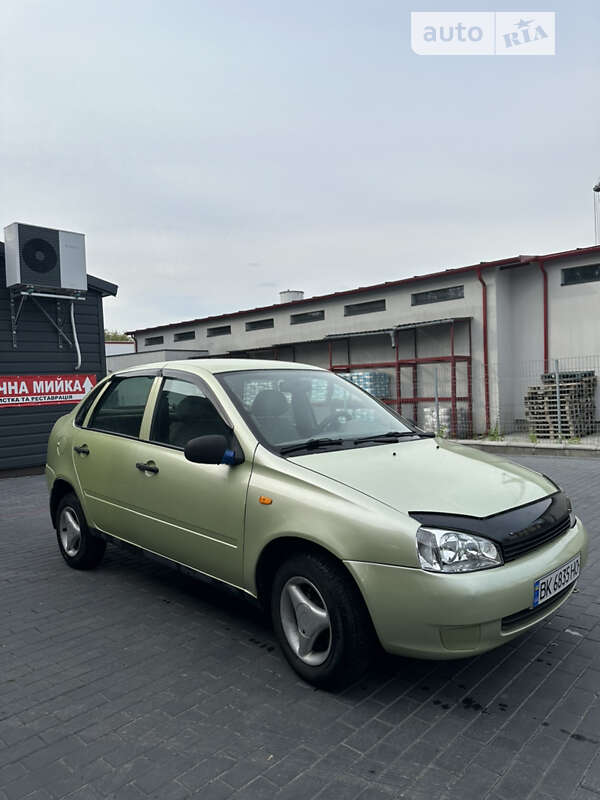 ВАЗ / Lada 1118 Калина 2006