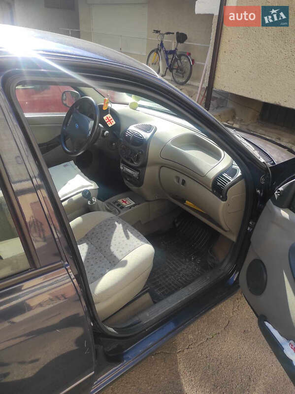 Седан ВАЗ / Lada 1118 Калина 2008 в Бориславе