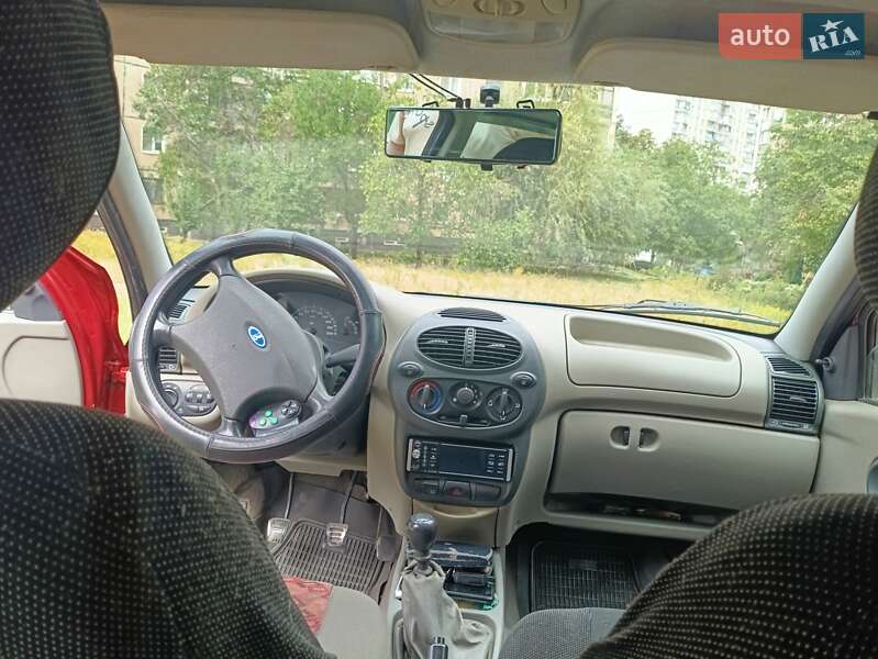 Седан ВАЗ / Lada 1118 Калина 2010 в Кривом Роге