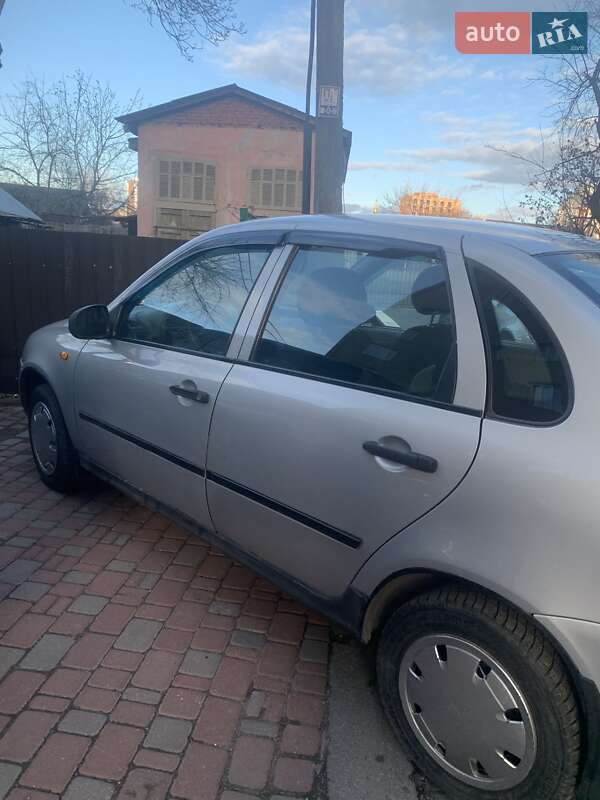 Седан ВАЗ / Lada 1118 Калина 2008 в Ивано-Франковске фото 4 Седан ВАЗ / Lada 1118 Калина 2008 в Ивано-Франковске