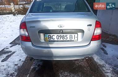Седан ВАЗ 1118 Калина 2008 в 