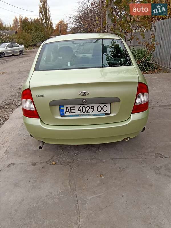 Седан ВАЗ / Lada 1118 Калина 2006 в Днепре