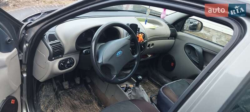 Седан ВАЗ / Lada 1118 Калина 2008 в Солотвине