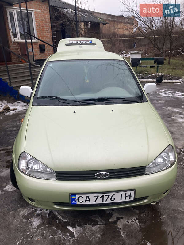 Седан ВАЗ / Lada 1118 Калина 2006 в 