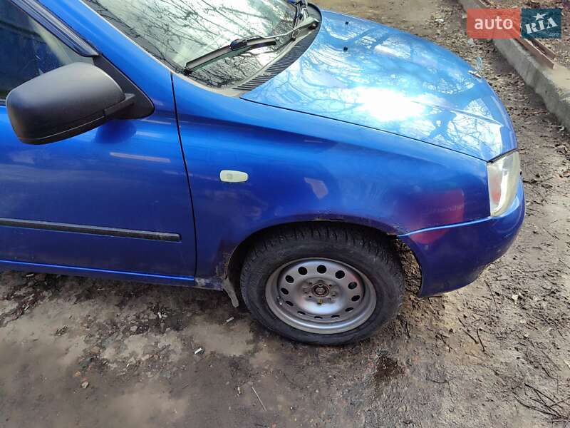 Седан ВАЗ / Lada 1118 Калина 2007 в Любашевке