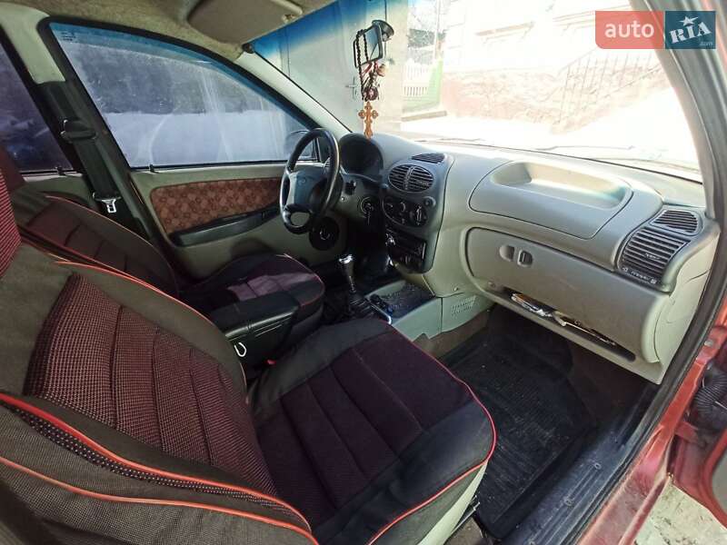 Седан ВАЗ / Lada 1118 Калина 2006 в Кропивницькому