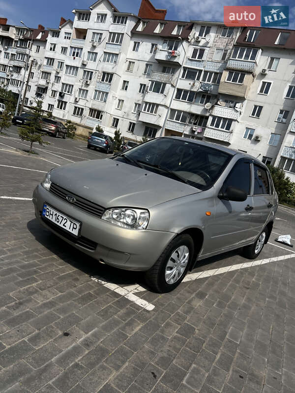 Седан ВАЗ 1118 Калина 2006 в 