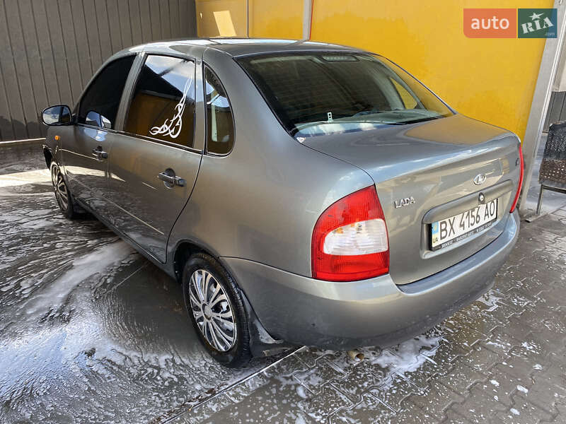 Седан ВАЗ 1118 Калина 2007 в 