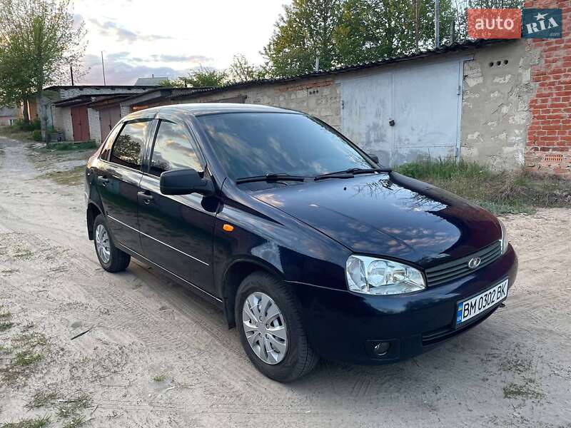 Седан ВАЗ 1118 Калина 2010 в 