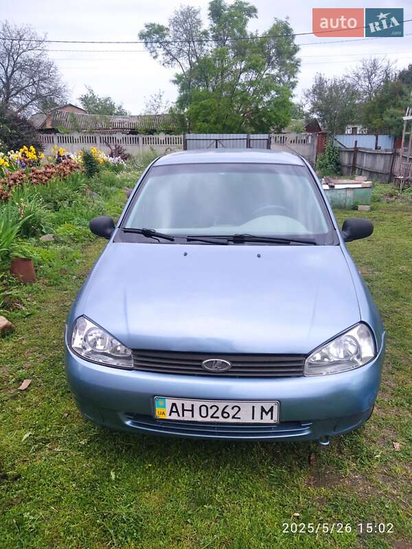 Седан ВАЗ / Lada 1118 Калина 2006 в Смеле