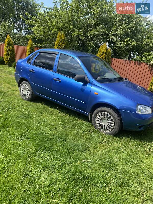 Седан ВАЗ / Lada 1118 Калина 2008 в Яворове