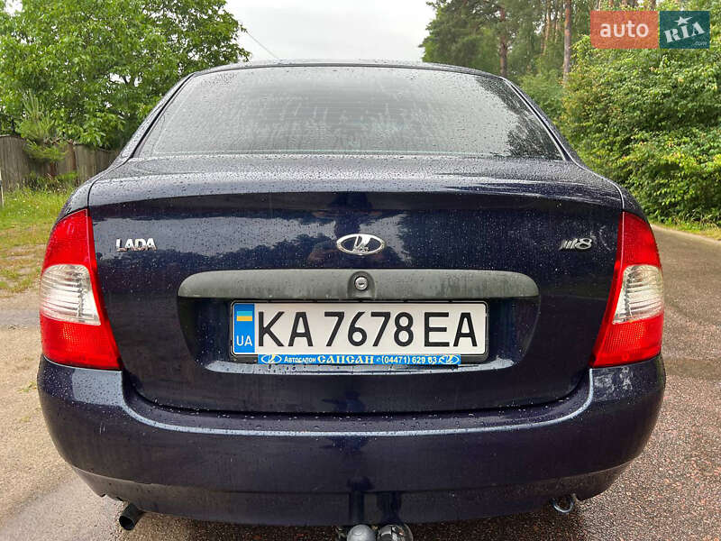 Седан ВАЗ / Lada 1118 Калина 2008 в Житомире