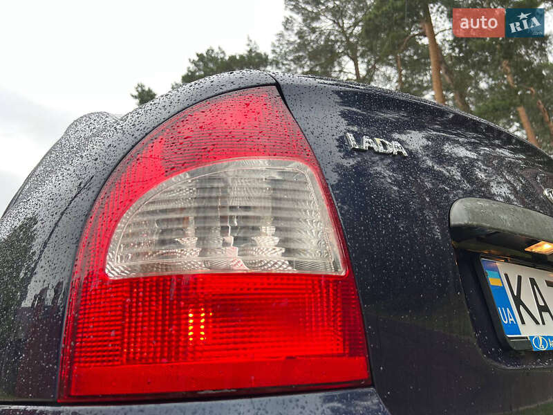 Седан ВАЗ / Lada 1118 Калина 2008 в Житомире
