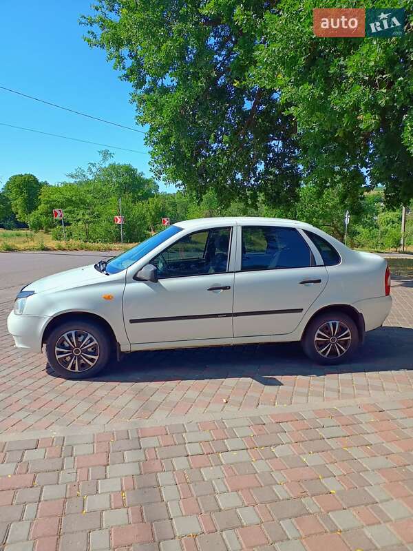 Седан ВАЗ / Lada 1118 Калина 2011 в Кропивницком фото 3 Седан ВАЗ / Lada 1118 Калина 2011 в Кропивницком