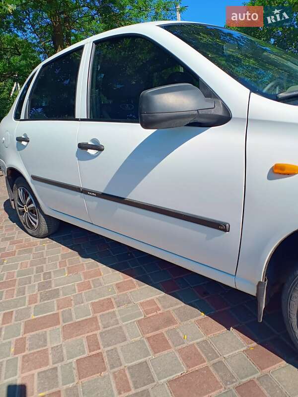 Седан ВАЗ / Lada 1118 Калина 2011 в Кропивницком фото 6 Седан ВАЗ / Lada 1118 Калина 2011 в Кропивницком