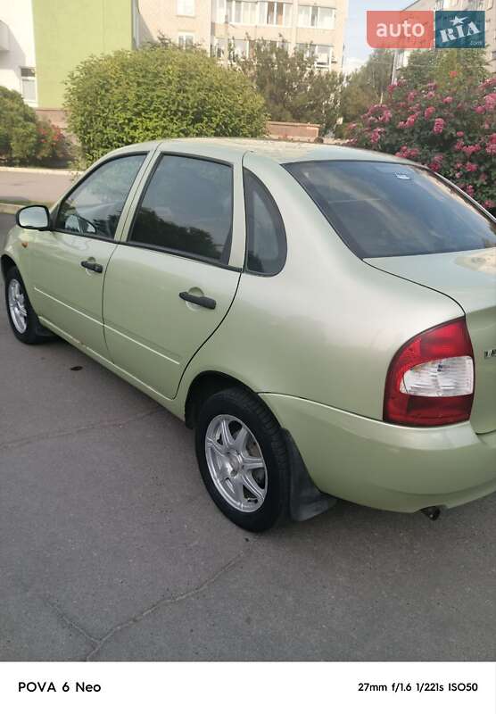 Седан ВАЗ / Lada 1118 Калина 2006 в Кременчуге