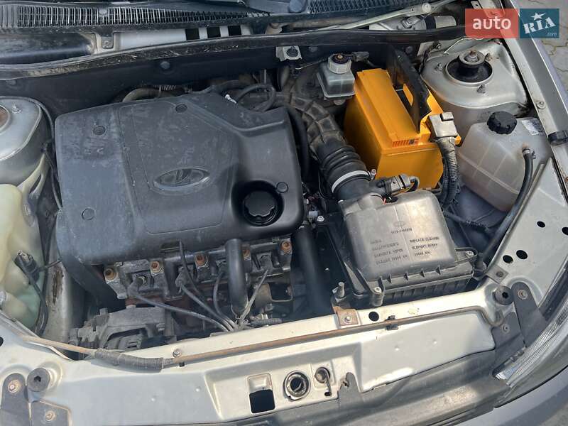 Седан ВАЗ / Lada 1118 Калина 2007 в Борщеве