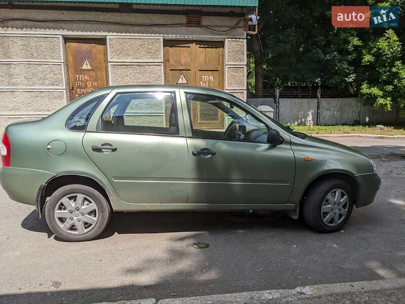 Седан ВАЗ / Lada 1118 Калина 2008 в Хмельницком