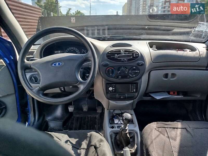 Седан ВАЗ / Lada 1118 Калина 2006 в Броварах