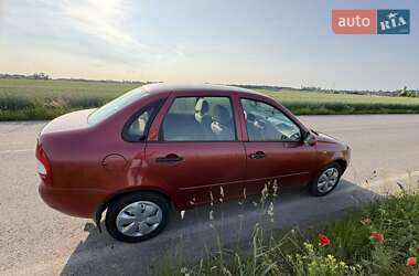 Седан ВАЗ 1118 Калина 2007 в 