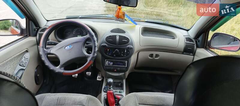 Седан ВАЗ / Lada 1118 Калина 2006 в Тараще