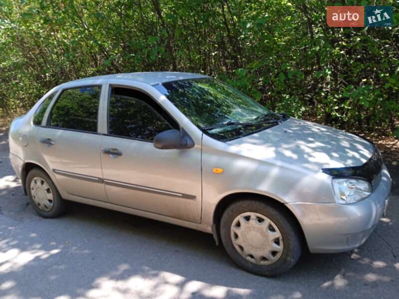 Седан ВАЗ / Lada 1118 Калина 2007 в Миколаєві