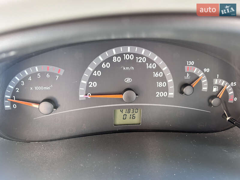 Седан ВАЗ / Lada 1118 Калина 2008 в Львове