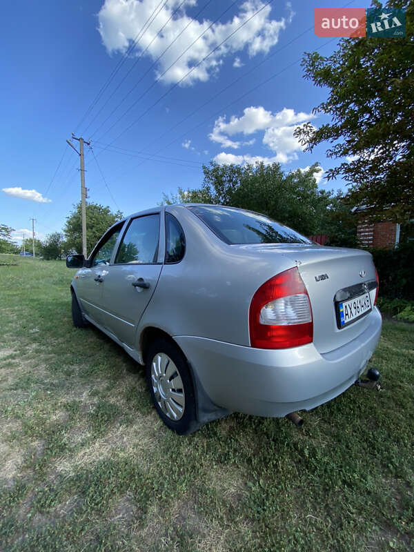 Седан ВАЗ / Lada 1118 Калина 2008 в Краснограді фото 8 Седан ВАЗ / Lada 1118 Калина 2008 в Краснограді