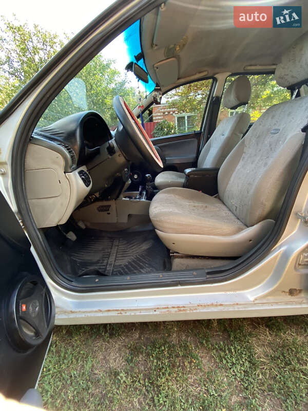 Седан ВАЗ / Lada 1118 Калина 2008 в Краснограді фото 16 Седан ВАЗ / Lada 1118 Калина 2008 в Краснограді