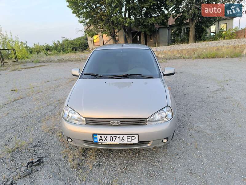 ВАЗ / Lada 1118 Калина 2006