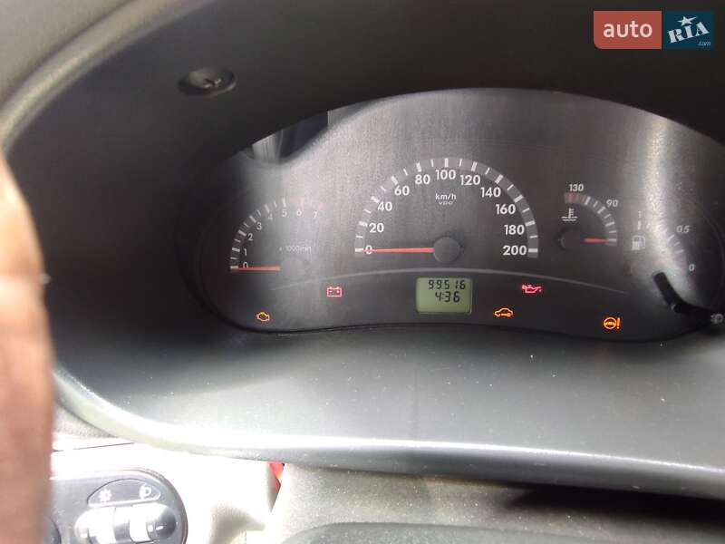 Седан ВАЗ / Lada 1118 Калина 2011 в Прилуках