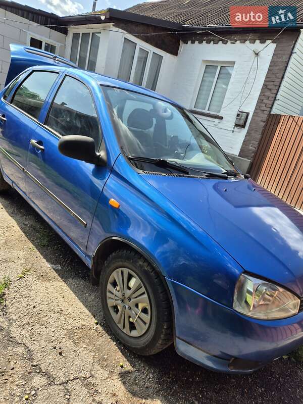 Седан ВАЗ / Lada 1118 Калина 2006 в Бурині