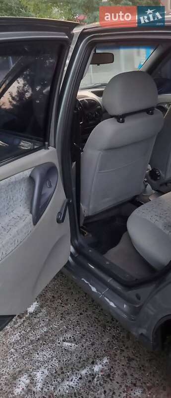 Седан ВАЗ / Lada 1118 Калина 2007 в Львове фото 5 Седан ВАЗ / Lada 1118 Калина 2007 в Львове