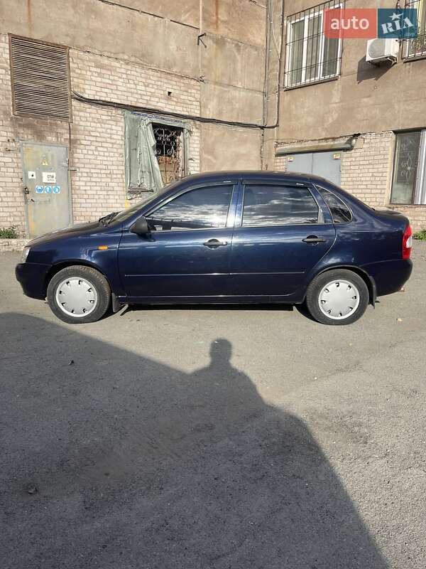 Седан ВАЗ / Lada 1118 Калина 2007 в Днепре