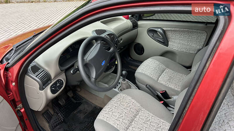 Седан ВАЗ / Lada 1118 Калина 2006 в Львові фото 10 Седан ВАЗ / Lada 1118 Калина 2006 в Львові