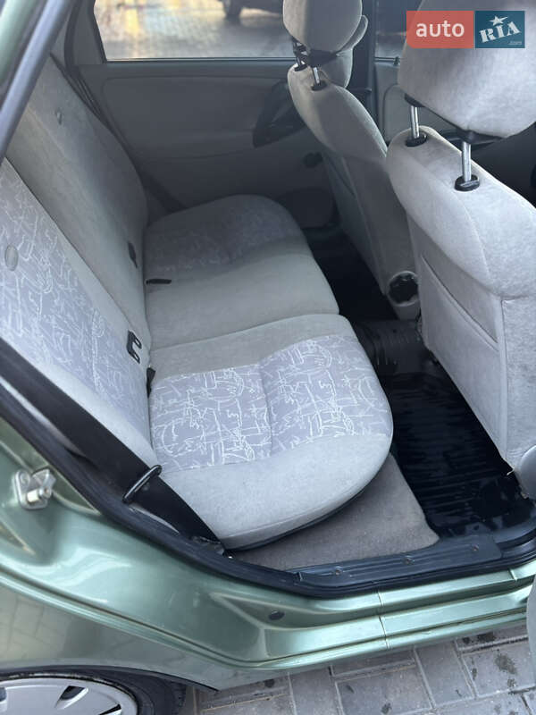 Седан ВАЗ / Lada 1118 Калина 2008 в Миколаєві