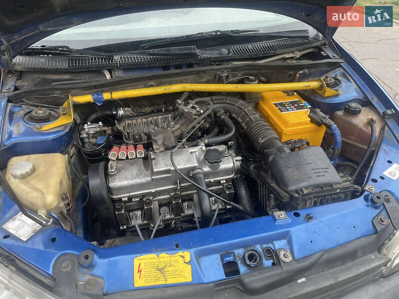 Седан ВАЗ / Lada 1118 Калина 2006 в Верхнеднепровске фото 8 Седан ВАЗ / Lada 1118 Калина 2006 в Верхнеднепровске