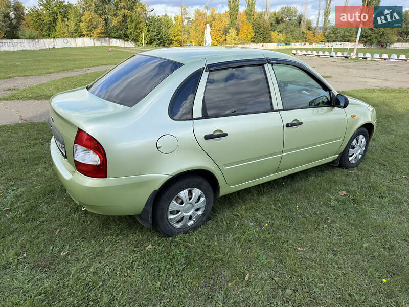Седан ВАЗ / Lada 1118 Калина 2006 в Ладыжине