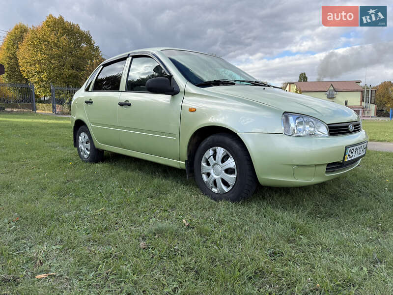 Седан ВАЗ / Lada 1118 Калина 2006 в Ладыжине