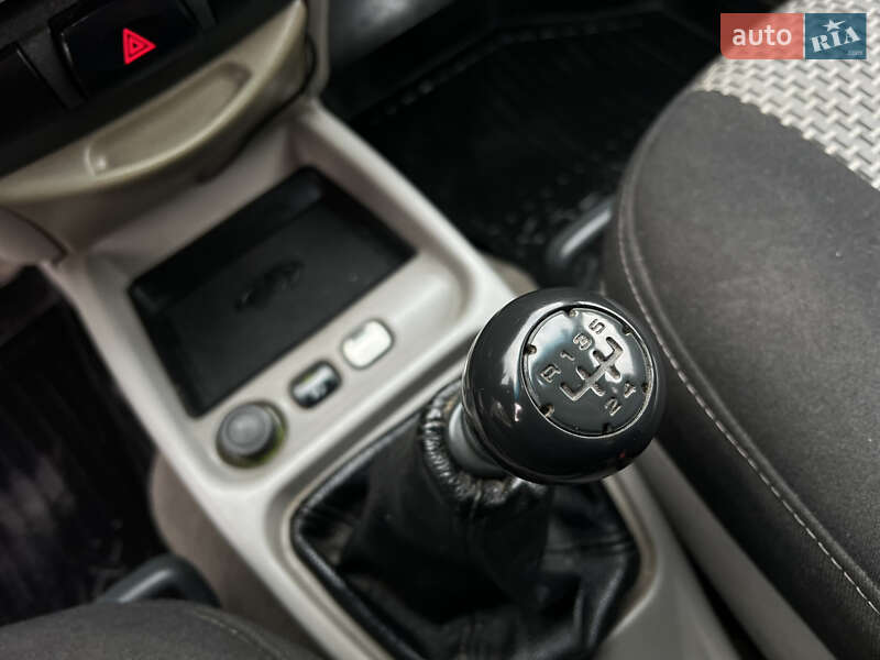 Седан ВАЗ / Lada 1118 Калина 2008 в Хмельницком фото 28 Седан ВАЗ / Lada 1118 Калина 2008 в Хмельницком