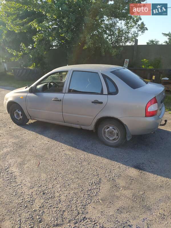 Седан ВАЗ / Lada 1118 Калина 2005 в Гайсине фото 4 Седан ВАЗ / Lada 1118 Калина 2005 в Гайсине
