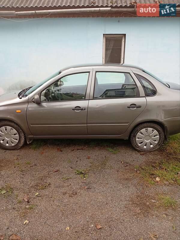 Седан ВАЗ / Lada 1118 Калина 2008 в Демидове фото 18 Седан ВАЗ / Lada 1118 Калина 2008 в Демидове