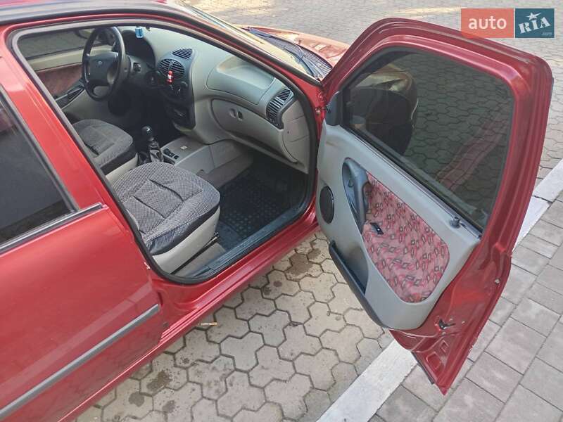 Седан ВАЗ / Lada 1118 Калина 2008 в Павлограді фото 13 Седан ВАЗ / Lada 1118 Калина 2008 в Павлограді