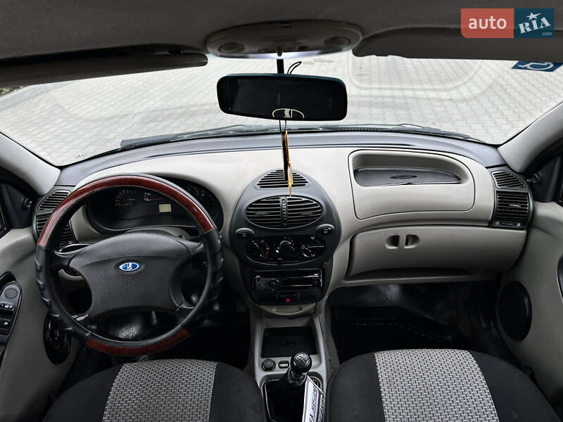 Седан ВАЗ / Lada 1118 Калина 2008 в Хмельницком