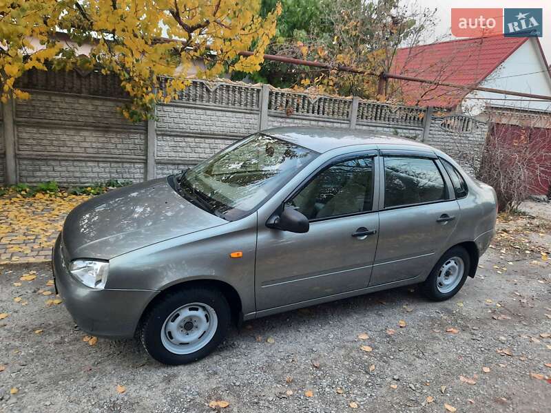 Седан ВАЗ / Lada 1118 Калина 2006 в Запорожье